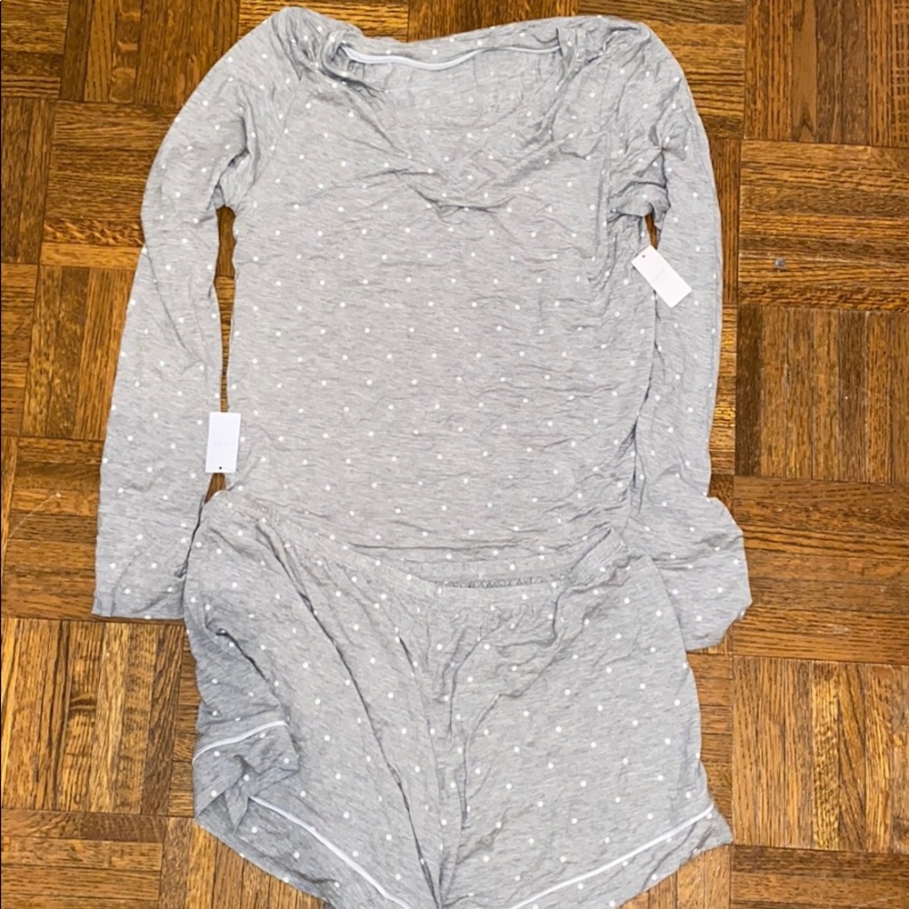 Gap grey white polka dot pajama set